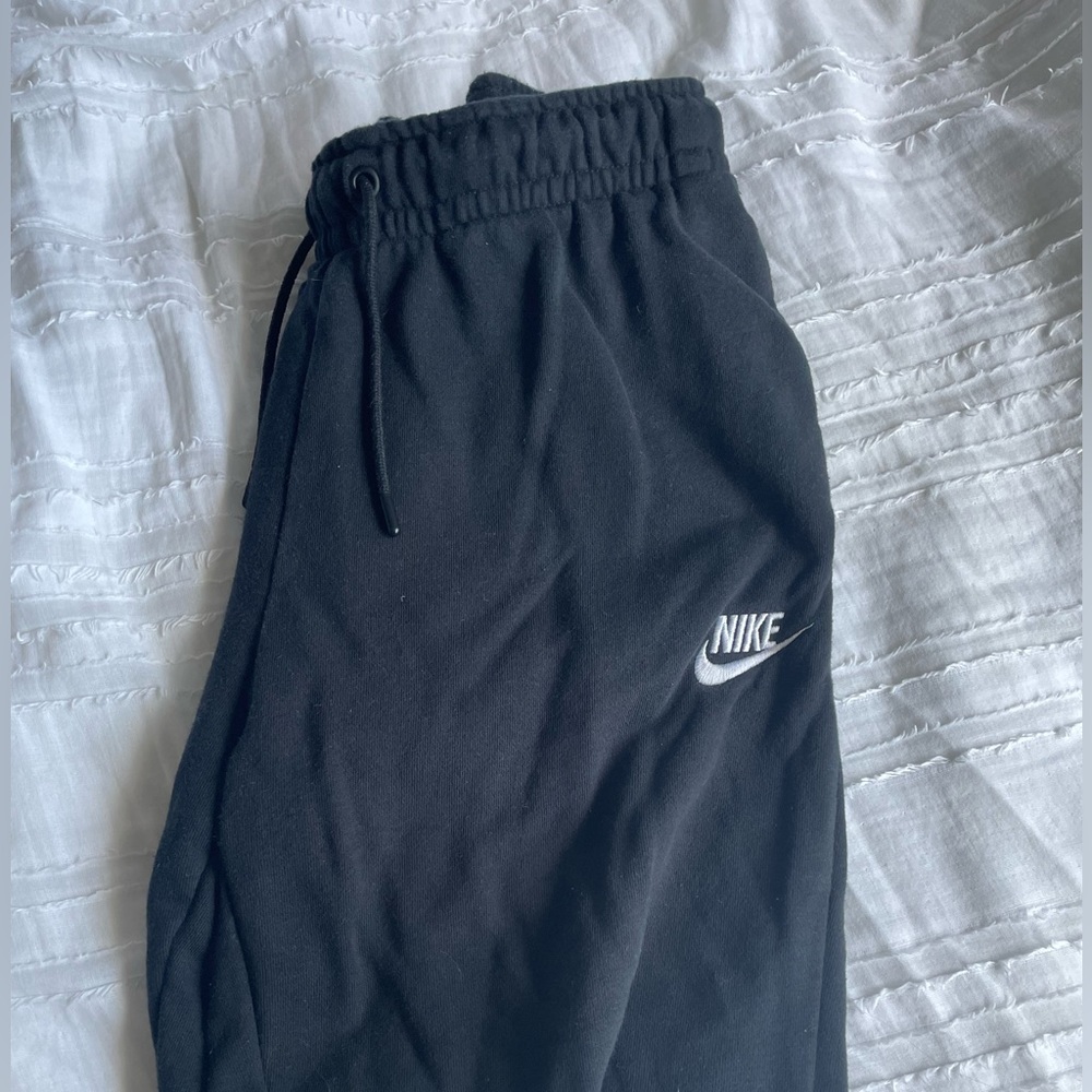 Women’s Black Nike Fleece Sweatpant/Jogger - Size S
